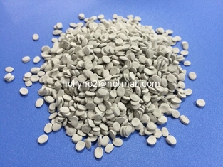 China El desicante es un masterbatch para absorber agua en el material de reciclaje PE-300. proveedor